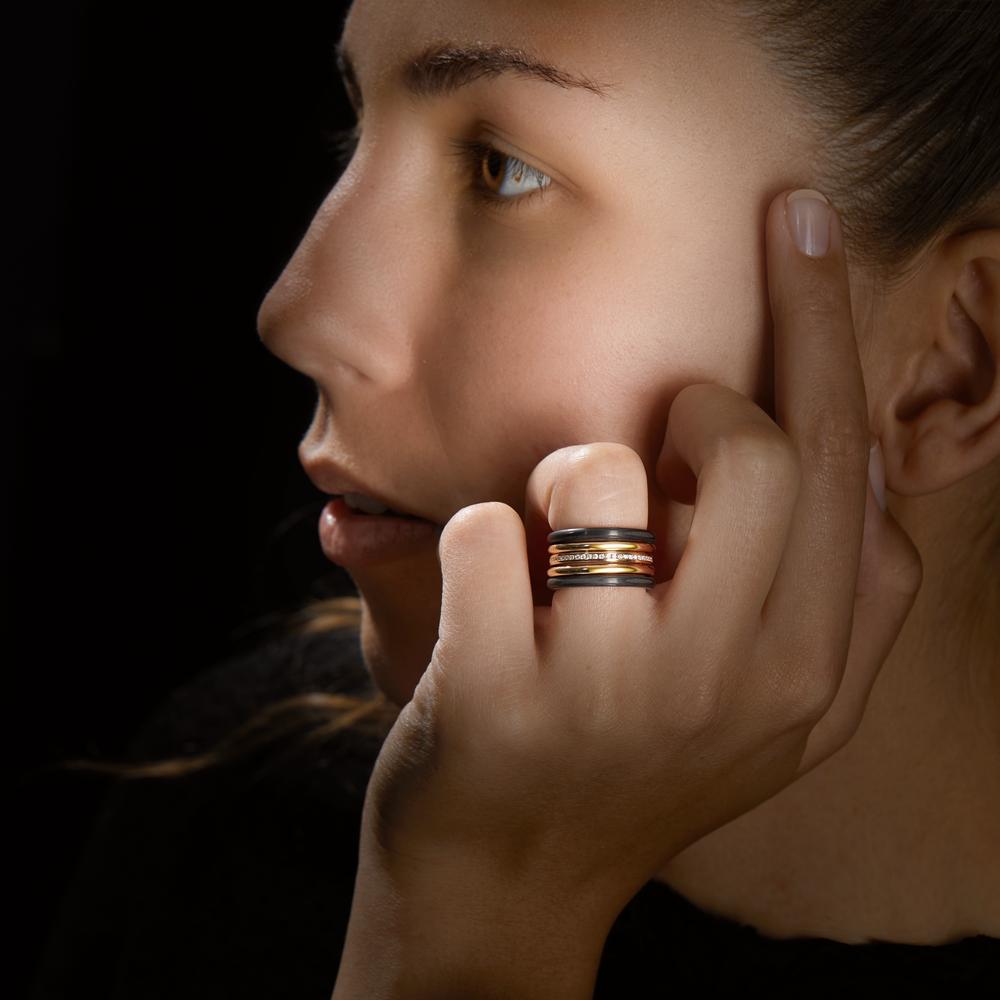 pierścionek złoto żółte 750/18 K, węgiel Diament 0.25 ct, 50 kamienie, w-si