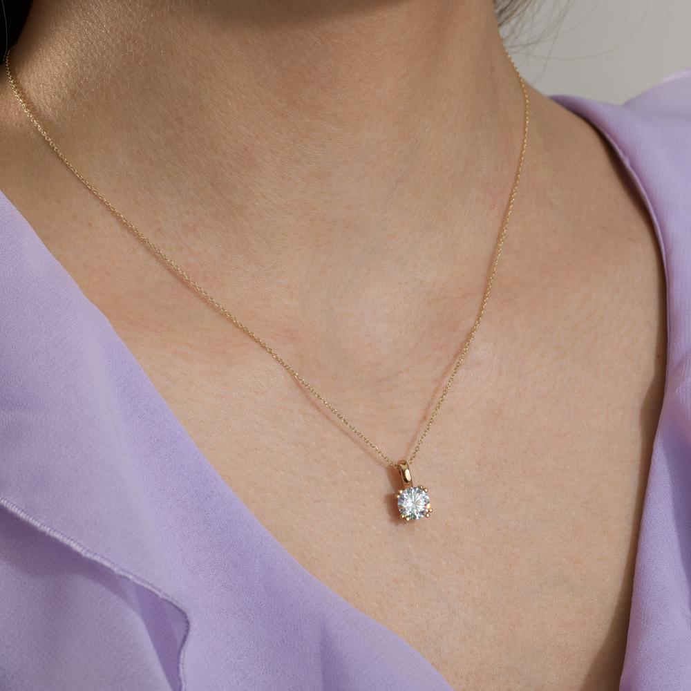 łańcuszek z wisiorkiem złoto żółte 375/9 K Cyrkonia 40-42 cm