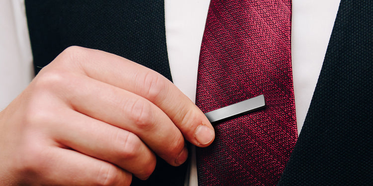 Herren - Accessoires - Krawattenhalter