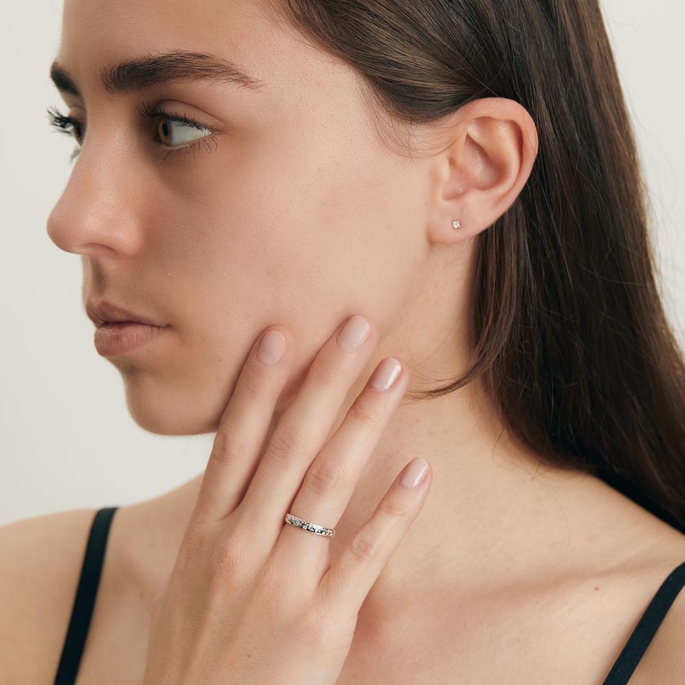 pierścionek złoto białe 750/18 K Diament 0.13 ct, 24 kamienie, w-si gwiazda